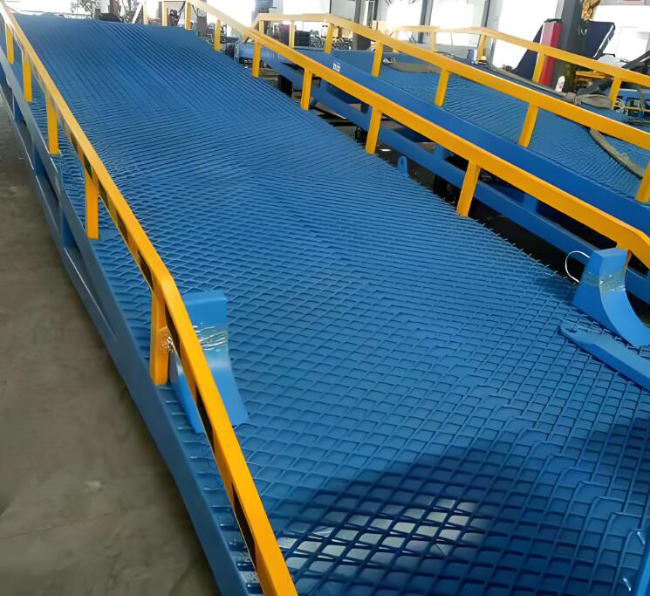 兴隆华侨农场移动式液压登车桥